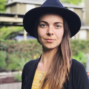 Meet your Posher, Ananda